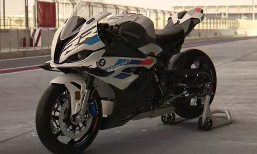 இந்திய பைக் வாரத்தில் அசத்திய 2023 பிஎம்டபிள்யூ S 1000 RR