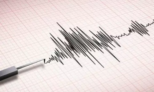 இந்தோனேசியாவில் சக்திவாய்ந்த நிலநடுக்கம்- ரிக்டரில் 6.2 ஆக பதிவு