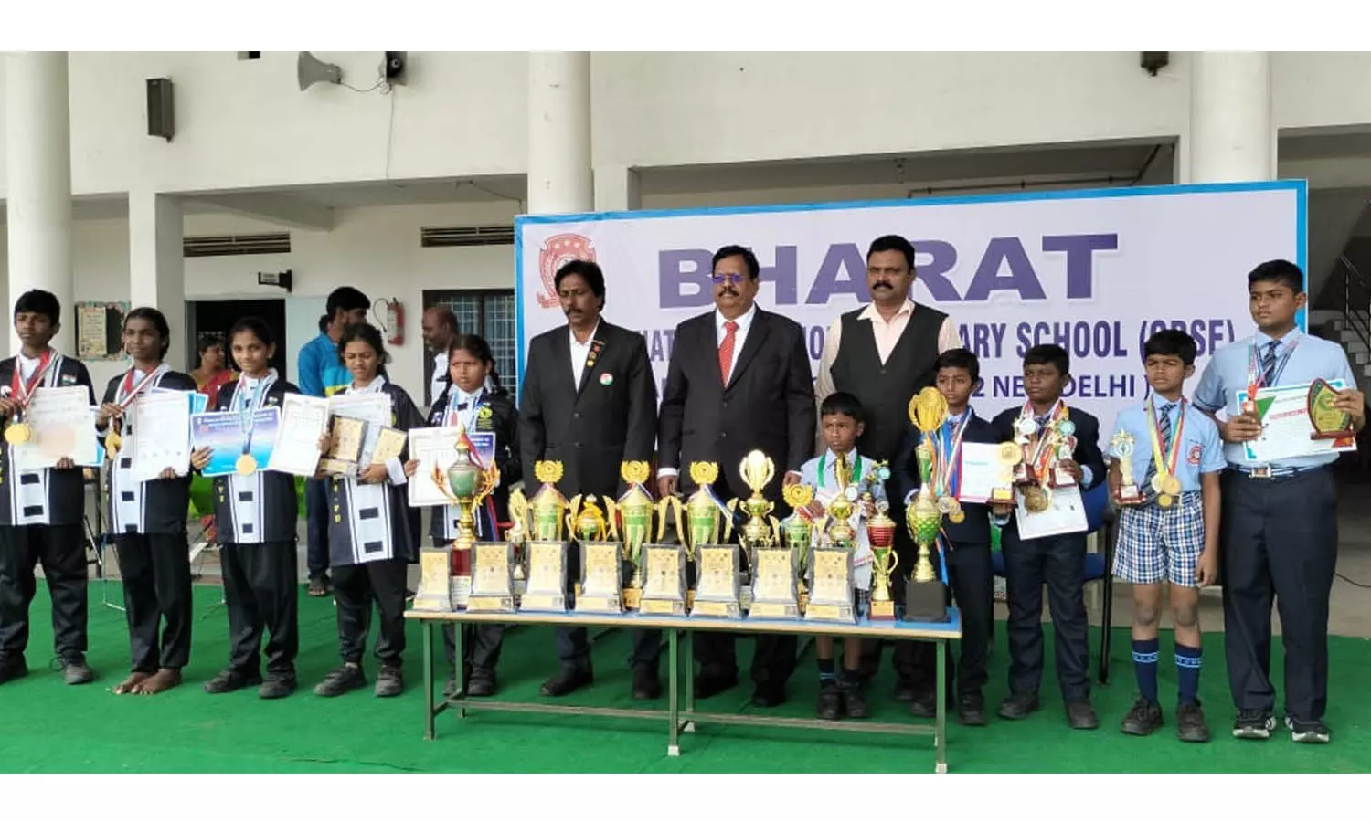 குங்பூ போட்டி:  பாரத் சி.பி.எஸ்.இ. பள்ளி  மாணவர்கள் சாதனை