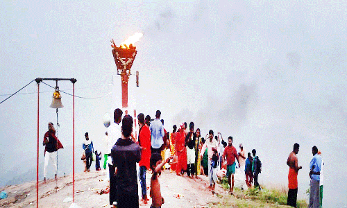 முருகமலை பரமேஸ்வரன் கோவிலில் திருக்கார்த்திகை தீபத்திருவிழா