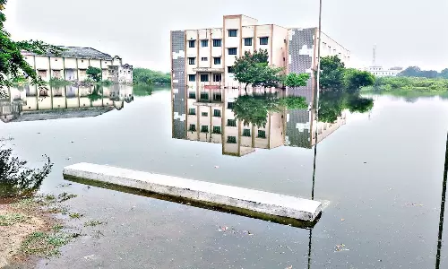 மருத்துவக் கல்லூரியில் ஆன்லைன் வகுப்புகள் தொடக்கம்