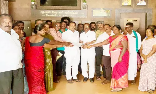 ஆக்கிரமிப்பு அகற்ற பொதுமக்கள் மனு