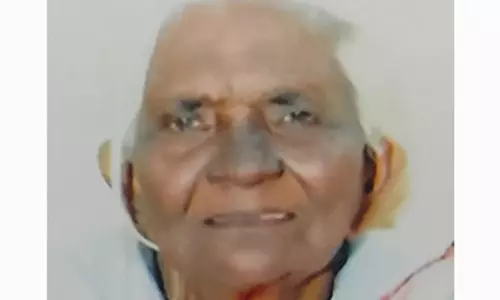 பொன்னேரி அருகே 104 வயது மூதாட்டி மரணம்- ஒரே குடும்பத்தில் 22 பேர் உள்ளனர்