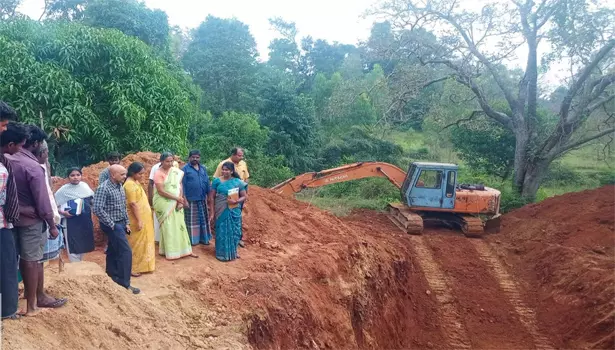 கும்பப்பாடி கிராமத்தில் தோட்டக்கலைத் துறை இயக்குனர் ஆய்வு