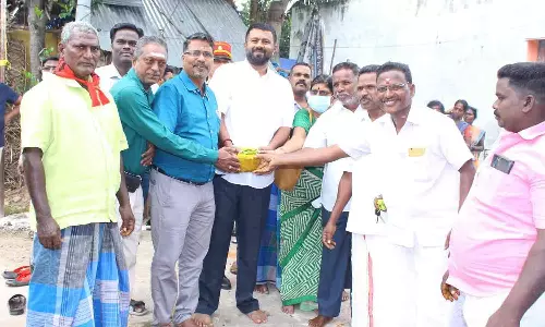 ரூ.30.70லட்சம் செலவில் நலத்திட்ட பணிகள்-செந்தில்குமார் எம்.எல்.ஏ. தொடங்கி வைத்தார்