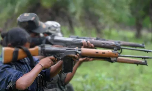 ஆந்திராவில் 35 மாவோயிஸ்டுகள் சரண் அடைந்தனர்