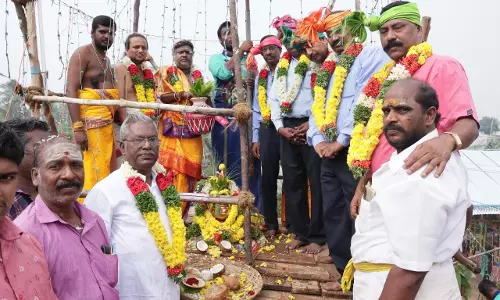 மேற்பனைக்காடு அய்யனார், பத்ரகாளியம்மன் கோவில்களில் மஹா கும்பாபிஷேகம்