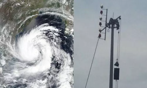 காரைக்கால் கடலோர கிராமங்களுக்கு  போலீசார் எச்சரிக்கை