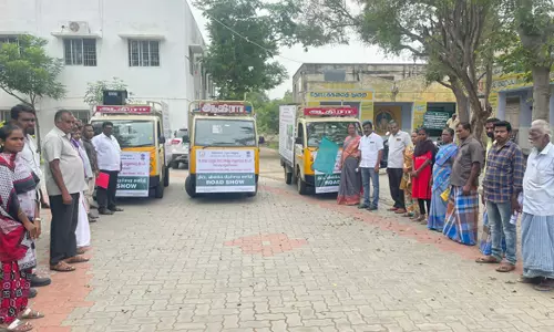 உணவு, ஊட்டச்சத்து பாதுகாப்பு   திட்டம் விளக்க வாகன பிரசாரம்