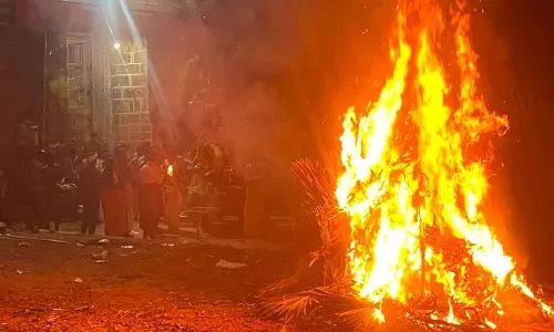 பெருமாள் கோயிலில் கார்திகை தீப திருவிழா