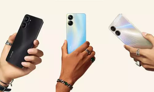 ஸ்னாப்டிராகன் 695 பிராசஸர், 5000 எம்ஏஹெச் பேட்டரியுடன் ரியல்மி 10 ப்ரோ அறிமுகம்