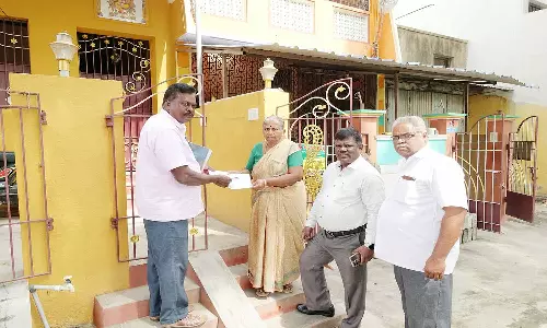 குடியாத்தம் நகராட்சி கடைகளில் வரி வசூல் தீவிரம்