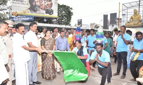 மது குடித்தால் தீமை கலை நிகழ்ச்சி மூலம் விழிப்புணர்வு