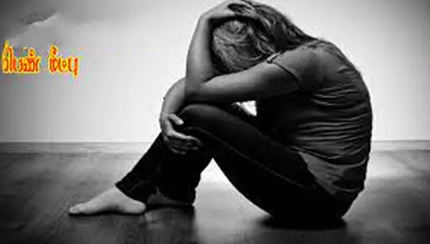 திருச்செங்கோடு அருகே காட்டுப்பகுதியில் மயங்கி கிடந்த பெண் மீட்பு திருச்செங்கோடு அருகே காட்டுப்பகுதியில் மயங்கி கிடந்த பெண் மீட்பு