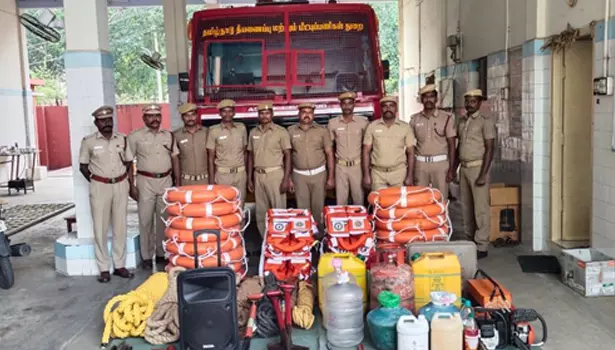 புயல் எச்சரிக்கை ராசிபுரம் தீயணைப்பு துறை சார்பில் முன்னேற்பாடுகள் தயார்