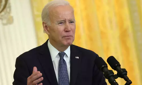 ஓரின சேர்க்கை திருமணங்களை அங்கீகரிக்கும் சட்டத்திற்கு ஒப்புதல்- ஜனாதிபதி ஜோ பைடன் கையெழுத்திடுவார் என தகவல்