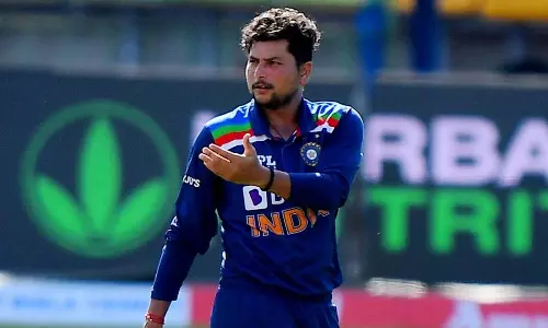 வங்காள தேச அணிக்கு எதிரான 3-வது ஒருநாள் போட்டி: இந்திய அணியில் குல்தீப் யாதவ்