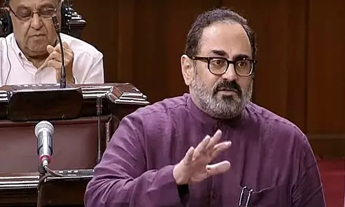 சமூக ஊடகங்களில், சட்டத்திற்கு புறம்பான தகவல்களை பகிர்ந்தால் நடவடிக்கை- மத்திய மந்திரி எச்சரிக்கை