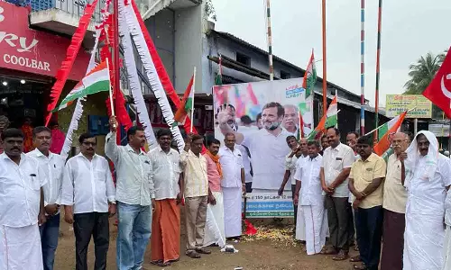 ஊத்துக்குளியில் சோனியாகாந்தி பிறந்தநாள் விழா