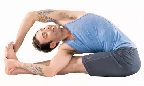 முதுகு, இடுப்பு பகுதிக்கு வலிமை தரும் பரிவிருத்த பச்சிமோத்தாசனம்