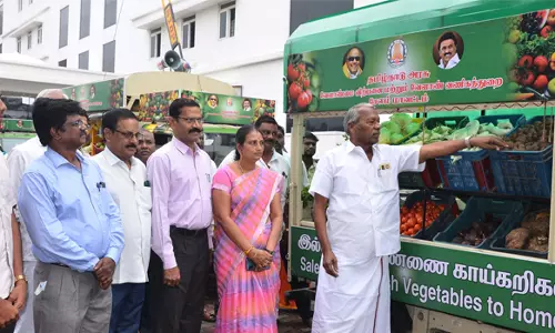 சேலம் மாநகராட்சி பகுதியில் இல்லம்தேடி காய்கனி விற்பனை அங்காடி