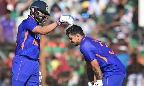 அதிக முறை 400 ரன்கள் - தென் ஆப்பிரிக்கா சாதனையை சமன் செய்த இந்தியா