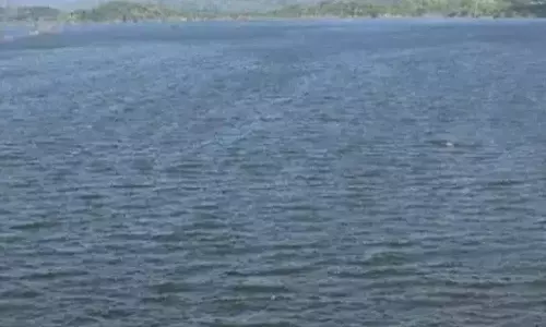 தொடர்மழை: காஞ்சிபுரம்-செங்கல்பட்டு மாவட்டத்தில் 403 ஏரிகள் நிரம்பின