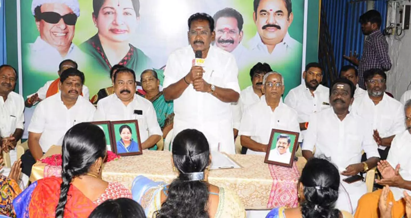 அ.தி.மு.க. ஆர்ப்பாட்டத்தில் பொதுமக்கள் திரளாக பங்கேற்க வேண்டும்-செல்லூர் ராஜூ அறிக்கை அ.தி.மு.க. ஆர்ப்பாட்டத்தில் பொதுமக்கள் திரளாக பங்கேற்க வேண்டும்-செல்லூர் ராஜூ அறிக்கை