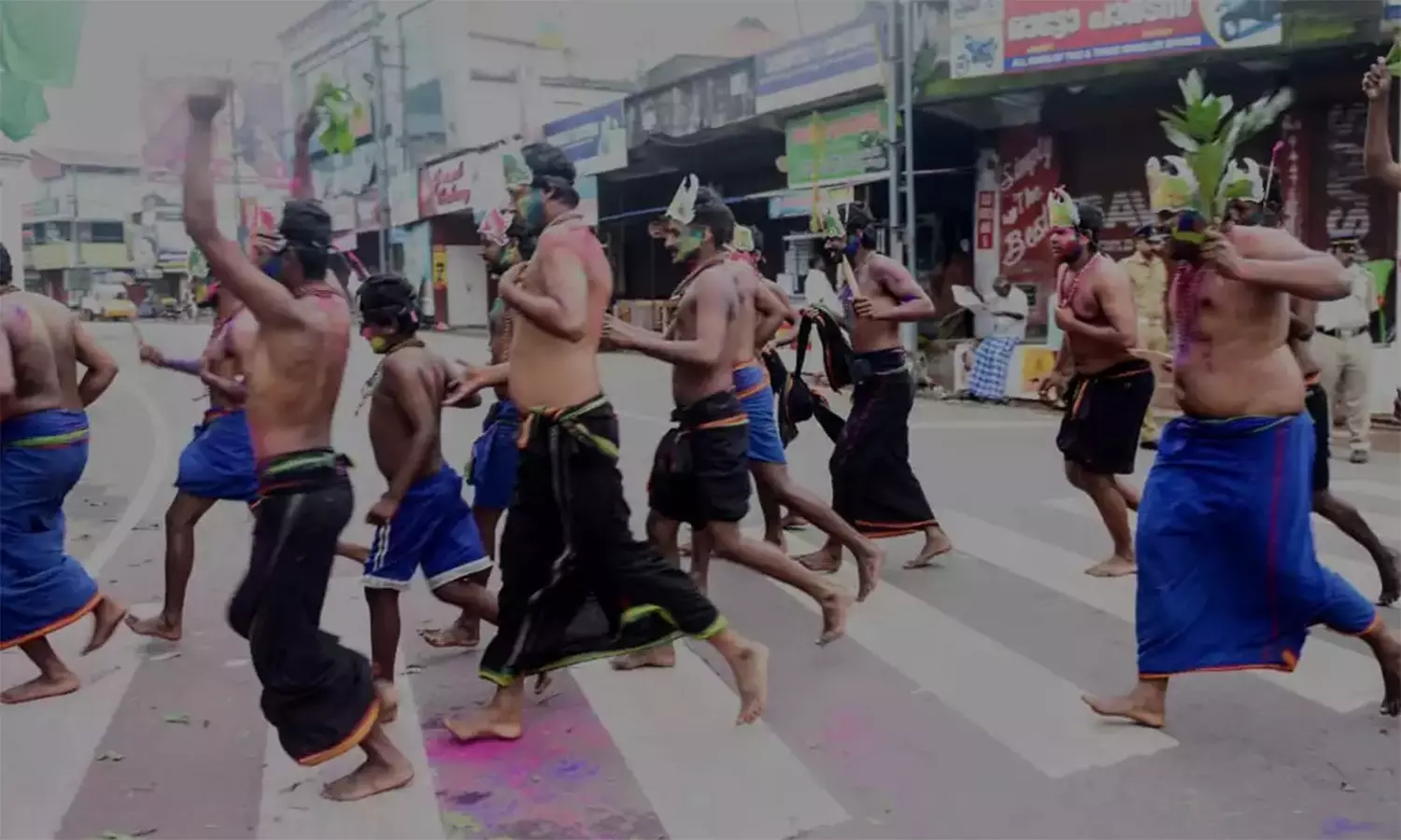 ஐயப்ப வழிபாட்டில் பேட்டைத்துள்ளல் சடங்கு