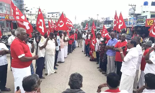 பல்லடத்தில்  தியாகிகள் ஜோதி பயண குழுவிற்கு வரவேற்பு