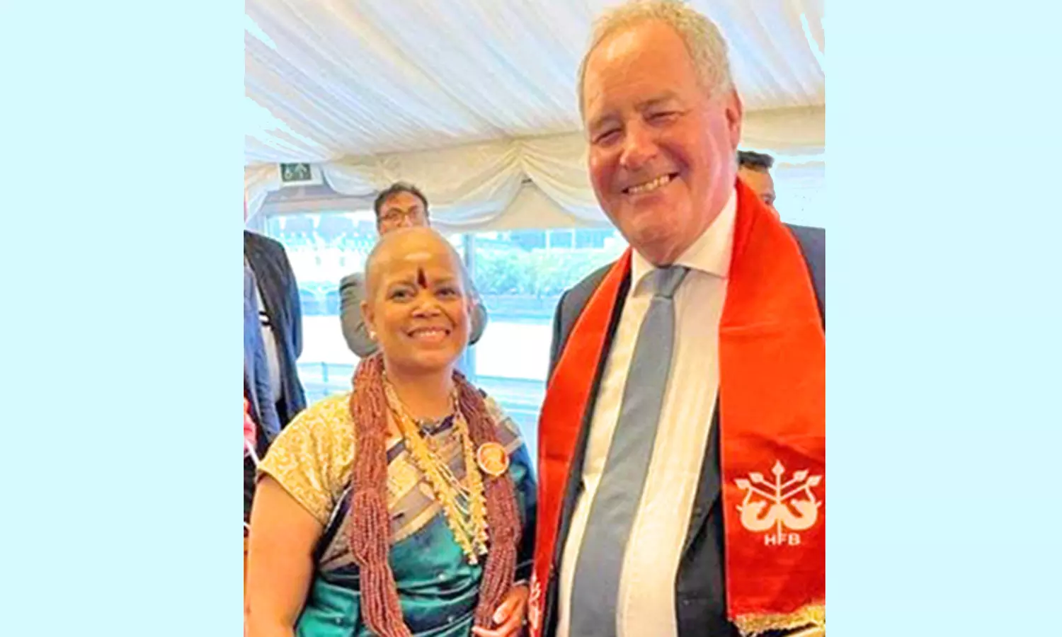 நித்யானந்தாவை தீபாவளி விருந்துக்கு அழைத்தார்களா இங்கிலாந்து எம்.பி.க்கள்? நித்யானந்தாவை தீபாவளி விருந்துக்கு அழைத்தார்களா இங்கிலாந்து எம்.பி.க்கள்?