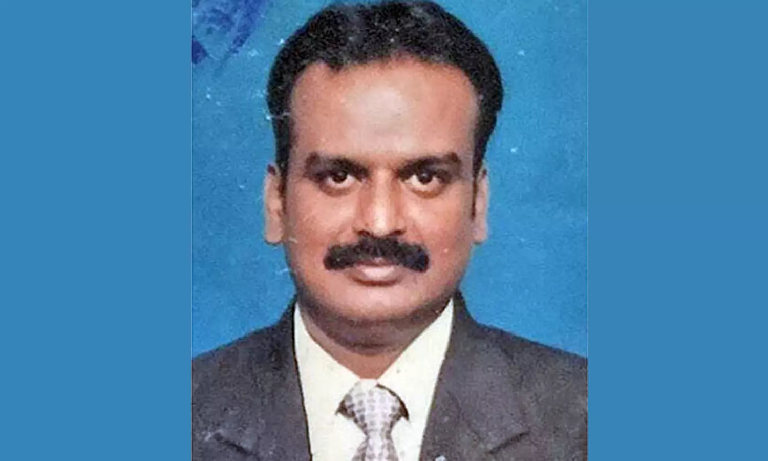 கொடைக்கானல் அருகே தனியார் ஊழியர் மர்ம மரணம் கொடைக்கானல் அருகே தனியார் ஊழியர் மர்ம மரணம்