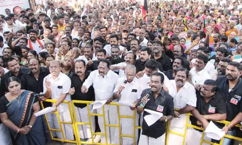 உதயநிதிக்கு பட்டாபிஷேகம்; மக்களுக்கு வரிச்சுமையா?-செல்லூர் ராஜூ கேள்வி