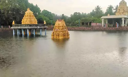 அத்திவரதர் வைக்கப்பட்டுள்ள அனந்தசரஸ் குளம் நிரம்பியது