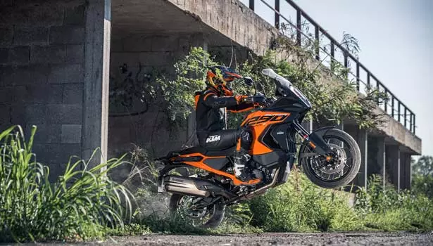 கேடிஎம் நிறுவனத்தின் புதிய அட்வென்ச்சர் மோட்டார்சைக்கிள் அறிமுகம் கேடிஎம் நிறுவனத்தின் புதிய அட்வென்ச்சர் மோட்டார்சைக்கிள் அறிமுகம்