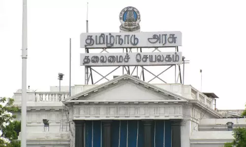 தமிழக அமைச்சரவையில் அமைச்சர்களின் இலாகாக்கள் மாற்றம்