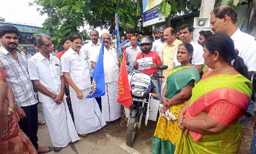 பல்லடம் அருகே பிளாஸ்டிக் ஒழிப்பு விழிப்புணர்வு நிகழ்ச்சி