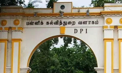துப்புரவு தொழிலாளிக்கு ஓய்வூதியம் இழுத்தடிப்பு- தமிழக பள்ளிக்கல்வித்துறைக்கு சுப்ரீம் கோர்ட்டு அபராதம்