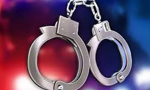 டயர் தொழிற்சாலை ஊழியர் கொலை வழக்கில் 2 பேர் கைது