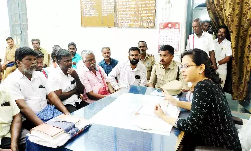 வீட்டுமனை பட்டா கேட்டு தர்ணா