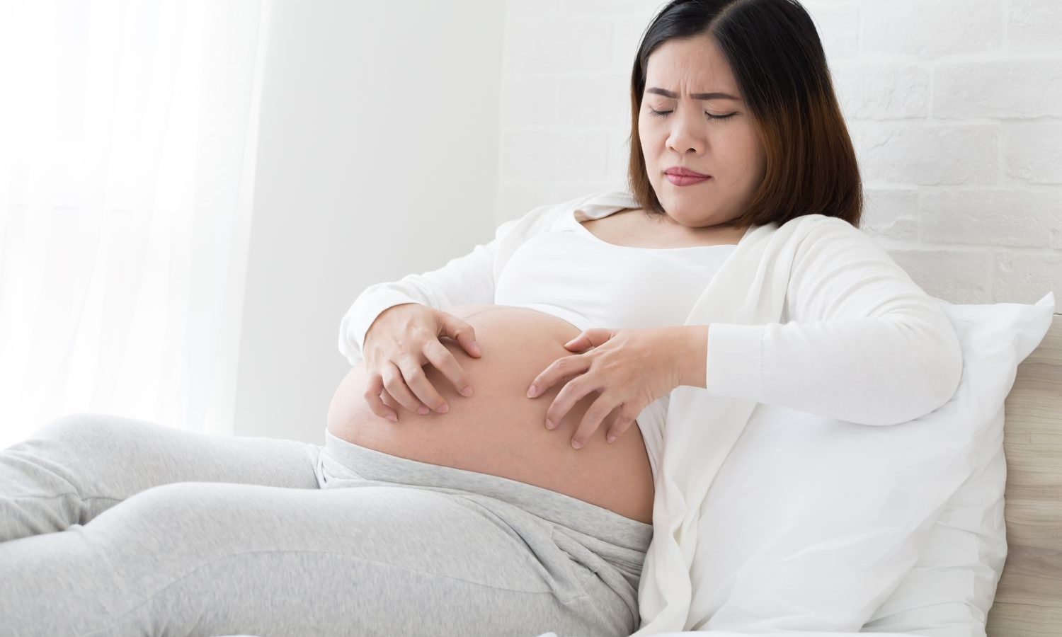 during-pregnancy-stomach-itching-and-damege-skin-how-to-cure-in-home