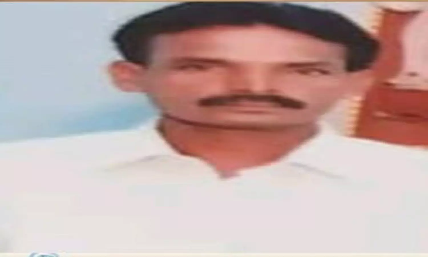 பகண்டை கூட்டுரோடு அருகே மின்சாரம் தாக்கி விவசாயி சாவு பகண்டை கூட்டுரோடு அருகே மின்சாரம் தாக்கி விவசாயி சாவு