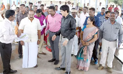 தமிழகத்தில் 3500 நேரடி நெல் கொள்முதல் நிலையங்கள் உடனடியாக திறக்க நடவடிக்கை- அமைச்சர் சக்கரபாணி