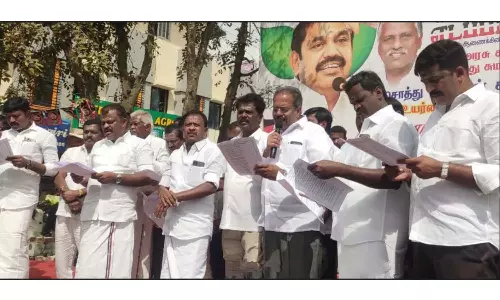 உதயநிதிக்கு அமைச்சர் பதவி வழங்க வேண்டிய அவசியம் என்ன?   -முன்னாள் அமைச்சர் கேள்வி