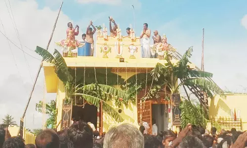 மூடூர் சீனிவாசப் பெருமாள் கோவில் கும்பாபிஷேகம்