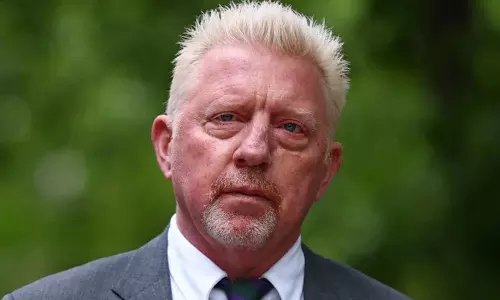 முன்னாள் டென்னிஸ் வீரர் போரிஸ் பெக்கர் சிறையிலிருந்து விடுதலை