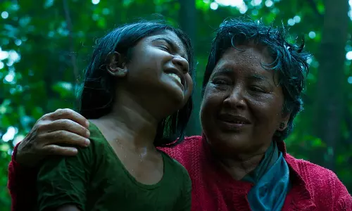 செம்பி பட இரண்டாவது டிரைலர் வெளியிட்ட நடிகர் தனுஷ்..