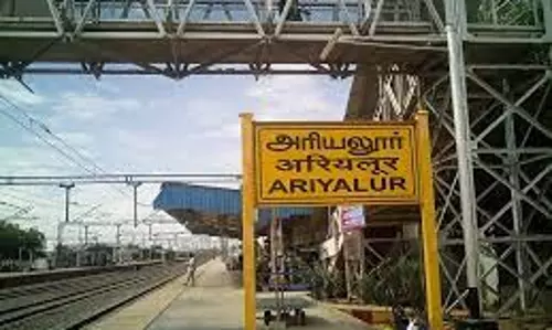 அரியலூரில் அனைத்து விரைவு ெரயில்களும் நின்று செல்ல தீர்மானம்