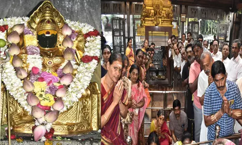 அதிகாலையில் கோவில்களில் குவிந்த பக்தர்கள்