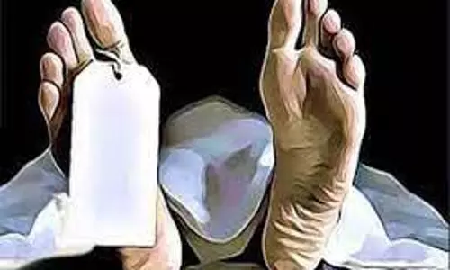 ஓடையில் அடித்து செல்லப்பட்ட தொழிலாளி பிணமாக மீட்பு